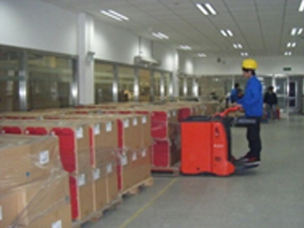 蘇州萬(wàn)鳥(niǎo)園雕塑